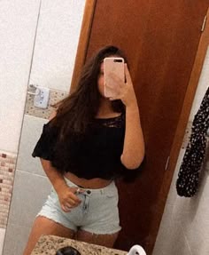 <em>Adriana Torres S.</em>